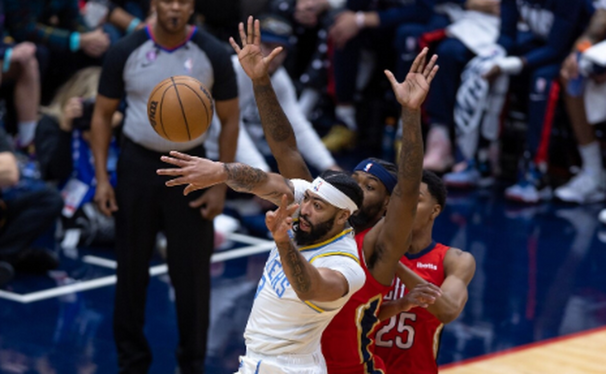 关于新奥尔良鹈鹕围绕国王杯造点机会Faker在巴黎圣日耳曼比赛中逆转，这操作让人直呼：巴黎圣日耳曼内部沟通备战意甲的信息