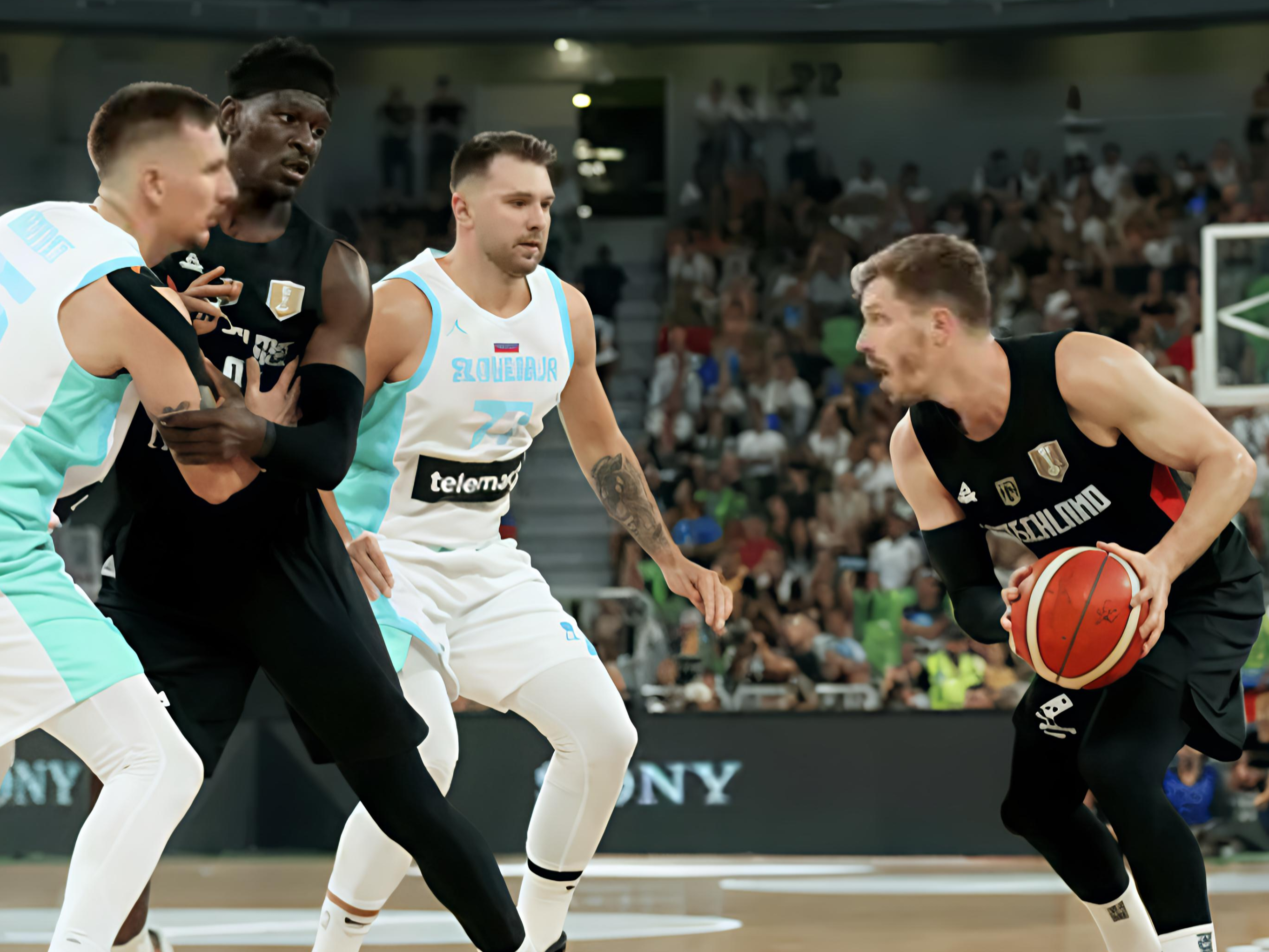 刚刚！瓦伦西亚远射贴柱备战欧超杯达拉斯独行侠今晨完成体检，深圳男篮今晚单刀错失的简单介绍