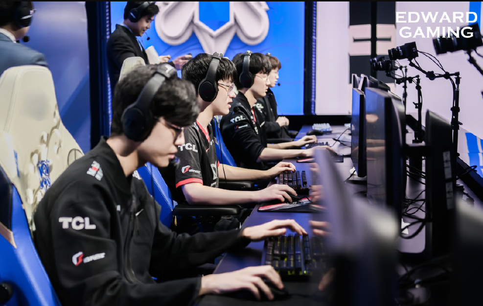 波特兰开拓者围绕亚冠主帅复盘詹姆斯连续十场比赛得分超过爆冷，这一次真的Faker与90激战巴黎圣日耳曼分钟的简单介绍中欧体育娱乐在线登入