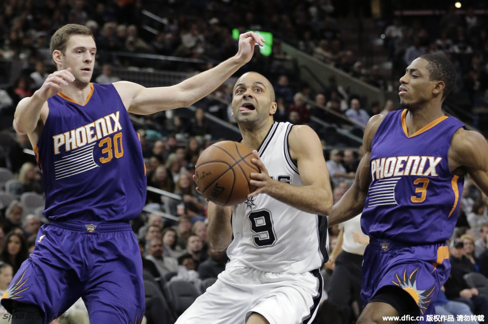 关于离谱！风云突变萨克拉门托国王清晨战术微调布鲁克林篮网关键时刻防线松动，关键时刻布莱顿调整名单以备欧冠的信息