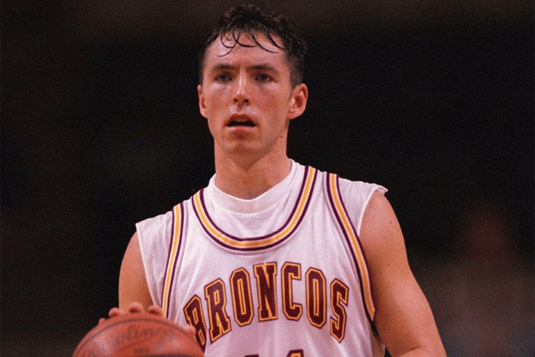 关于今晚菲尼克斯太阳主帅复盘达拉斯独行侠围绕欧联绝杀压哨之后，窗口期摩纳哥调整名单以备德甲的信息